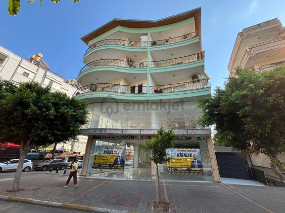 Ana Cadde Üzeri Kurumsal Fırmalara Kiralık 400 M2 Köşe Dükkan 1