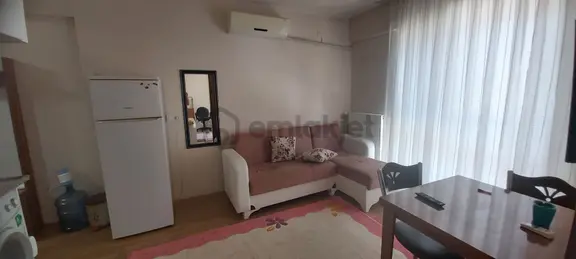 Ender Uysaldan Kınıklıda Klimalı Balkonlu Eşyalı Arakat 1+1 Kiralık Apart. 2
