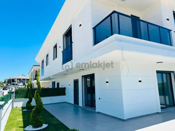 Aydın Didimde Super Konumda Lüx Villa 1