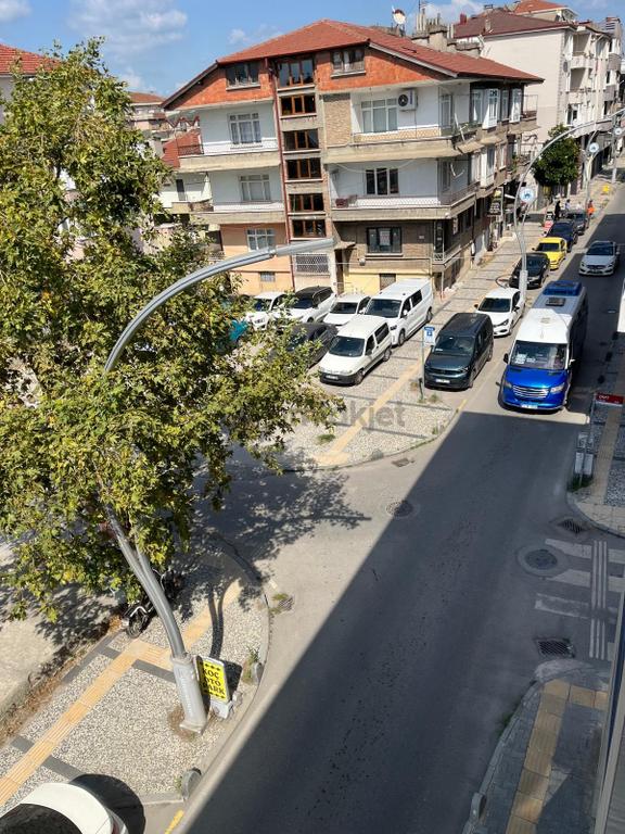 Remax Ay Çark Caddesi Yeni İş Merkezinde Satılık Ofis 2