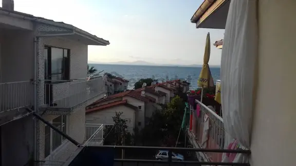 Yalova Çiftlikköy Sahil Mah. Yasama Sitesi 2+1 Satılık Daire 1