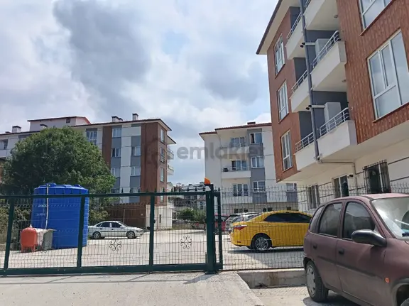 Yönetimi Olan Sitede Fırsat Fiyatlı Tam Eşyalı Arakat Daire 2