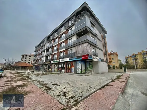 Kadir Dikici'den Gaziosmanpaşa Mahallesinde 3+1 Satılık Daire 1
