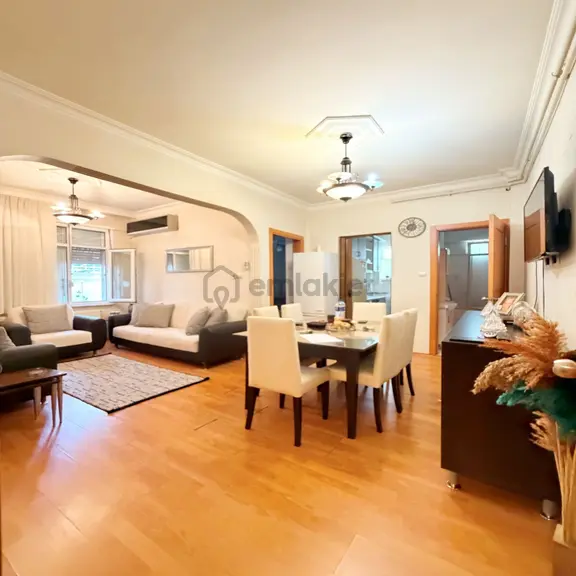 Bakırköy Kartaltepe Mah'de Merkezi Konum Satılık 2+1 Daire 2