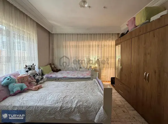 Turyap Sivas'tan Diriliş Mahallesinde 3+1 Arakat Satılık Daire 2