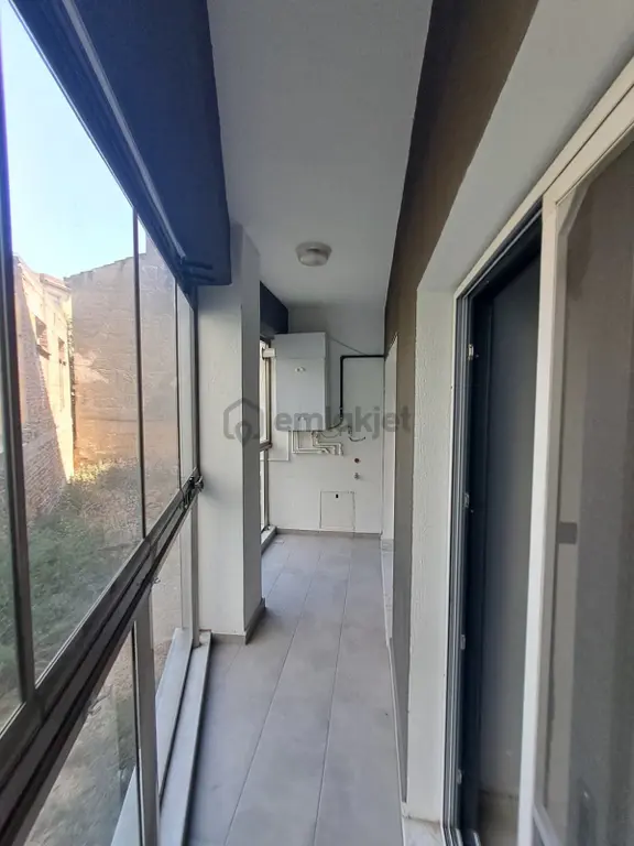 Söke Çeltikçi’de 1 Yıllık Binada Otoparklı Kiralık 2+1 Daire 2