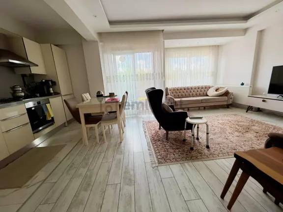 Remax Desıgn Karaosman Mah Feryaşam Sitesinde Kiralık 3+1 Daire 2