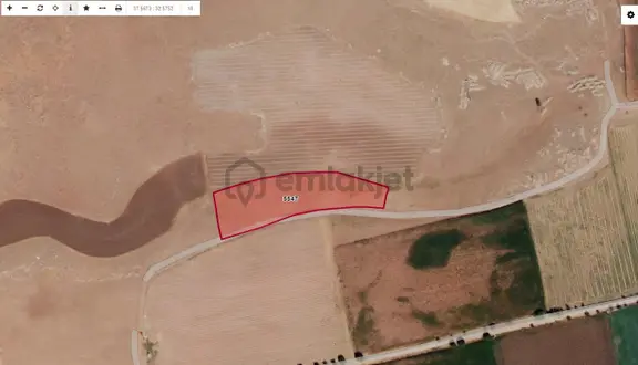 İçeriçumra'da 6100m² Satılık Tarla 1