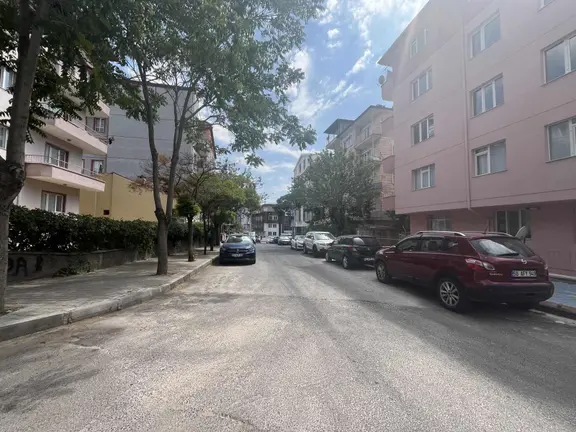 Asen Gayrimenkulden Şehir Merkezinde Satılık 3+1 Ara Kat Daire 2
