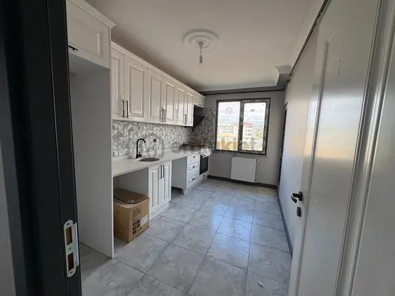 Selimpaşa Celaliyede Sıfır Site İçi Denize Yakın 2+1 2