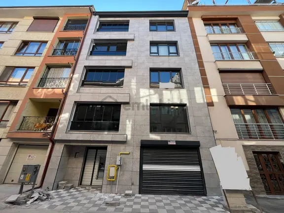 Bess'den Kurtuluş Mah.cumhuriytet Bulv. Yakını Satılık 3+1 Daire 1