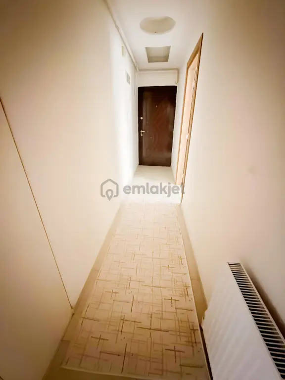 Karşıyaka Goncalarda Tadilatlı Eşyalı 2+1 Kiralık Daire 2