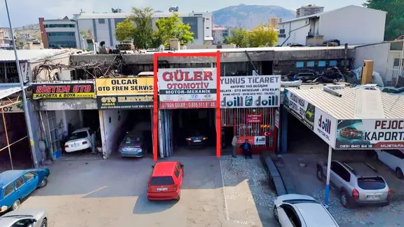 Yeni Sanayi'de Satılık Dükkan 180m 1
