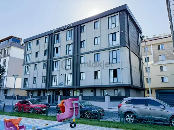 Onay 'dan Çerkezköy Merkezde Yatırımlık Kaliteli 1+1 Daire 1