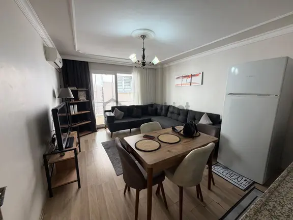 Dikili'de Denize Sadece 300 Metre Eşyalı 2+1 Satılık Daire 1