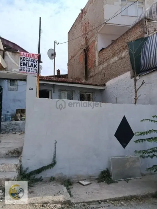 İzmir Konak Gürçeşmede Satılık Müstakil Ev 1