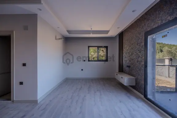 Muğla Çıtlıkta Havuzlu Sitede Yerden Isıtmalı Sıfır1+1 Daireler 2