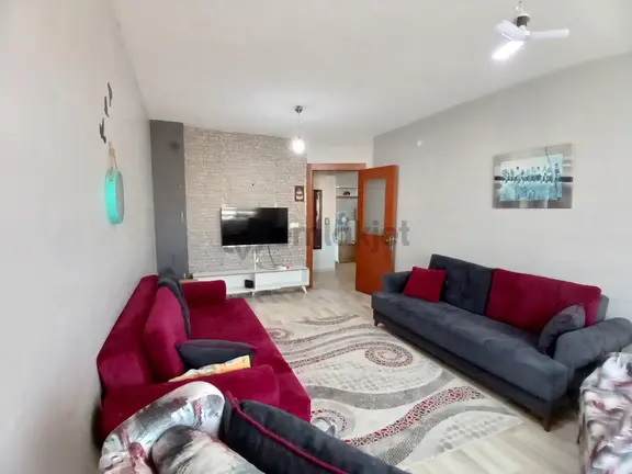 Remax Design Adapazarı Korucukta Ful Eşyalı Kiralık Daire 1