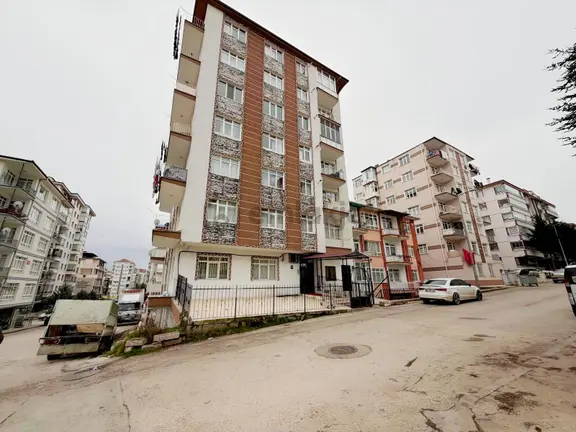 Kılıçsoydan Hastane Metroya 600m Mesafede,13.000tl Kiracılı 2