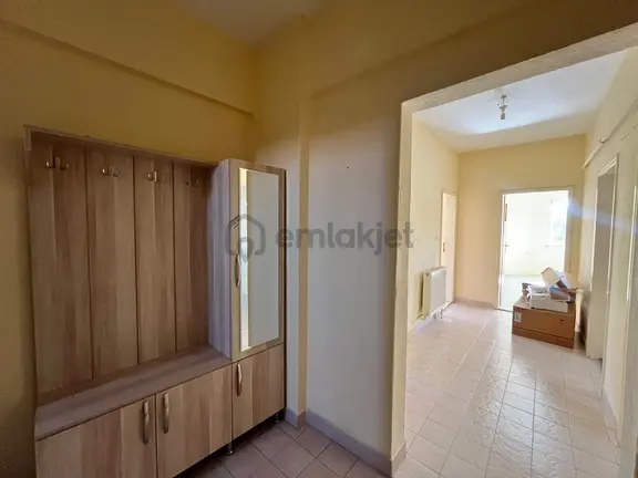 Isparta Modernevler Mahallesi Cadde Üstünde 3+1 Kiralık Daire 2