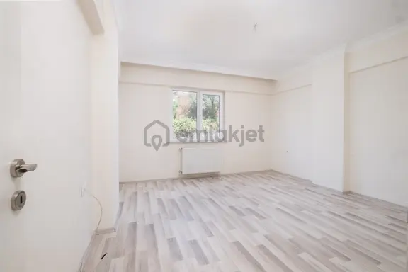 Remax Advantage'tan Hasan Erel Site Deniz Manzaralı 2+1 Daire 2