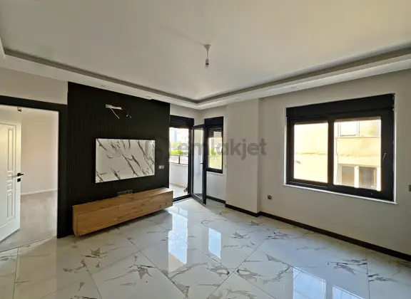 Alanya Kestelde Satılık 1+1 Site İçi Havuzlu Sıfır Yeni Daire 2