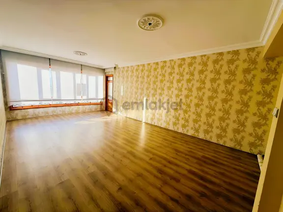 Erler Sitesi 4+1 Ara Kat Daire Satılık Fuzul/evim Evim Uygundur 1