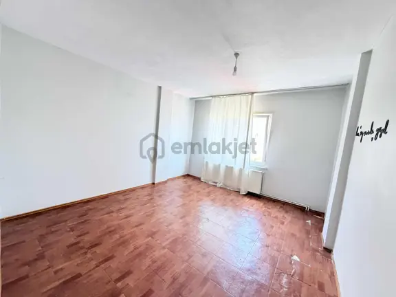 Sefaköy İnönü Mahallesi Kiralık 2 + 1 Merve Cami Yakın 1