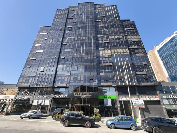 Ceyhun Atuf K.cad.üzeri/balgat Prestij Plazada/225 M2 Boş Dükkan 1