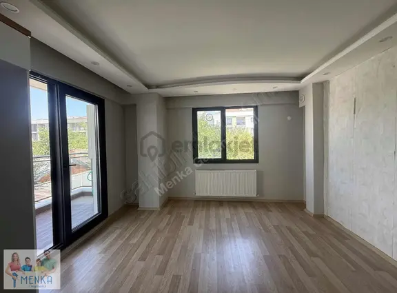 Manisa Yunusemre Muradiye Mahallesi Ara Kat Satılık 2+1 Daire 2