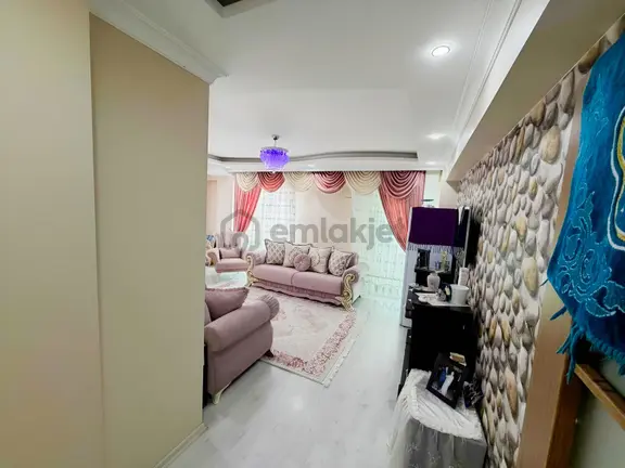 Mehmetoğlu Gayrimenkul'den Satılık Çobançeşme 3+1 Daire 2