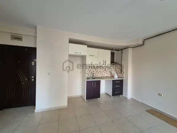 Namdan Üniversite Caddesine Sıfır 2