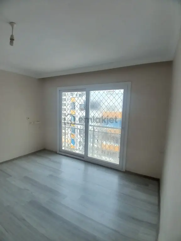 Sarıçam Orhangazi Mahallesi'nde Cemil Meriç Lise Yanında Ferah 3+1 Kiralık Daire 2