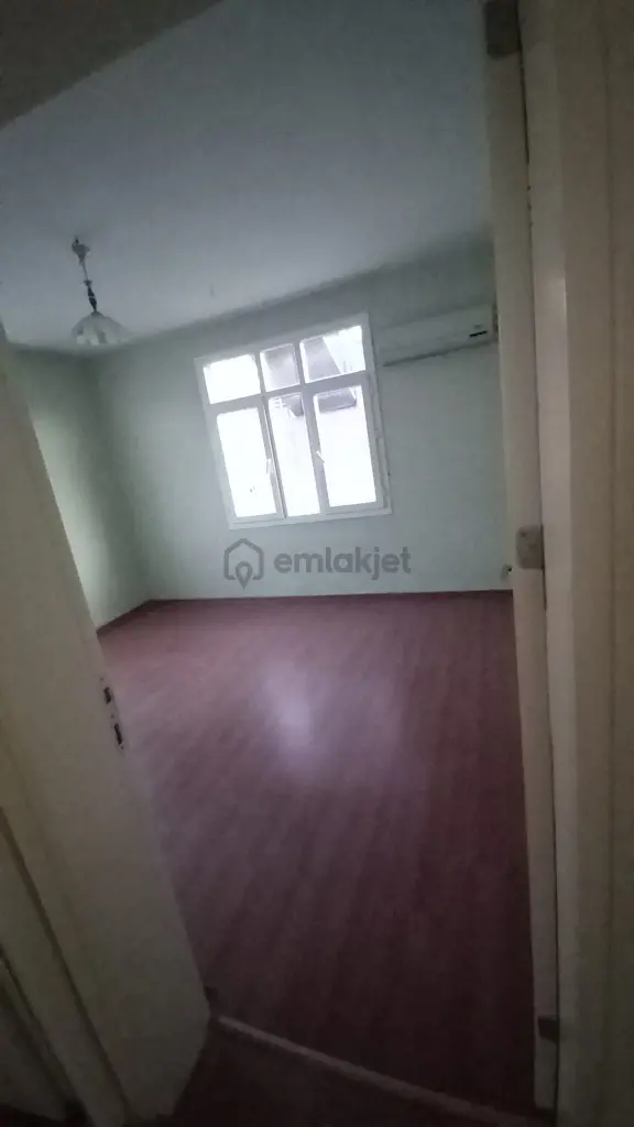 Adana İncirlik 175 M² Geniş Balkonlu Kiralık 3+1 Daire 1