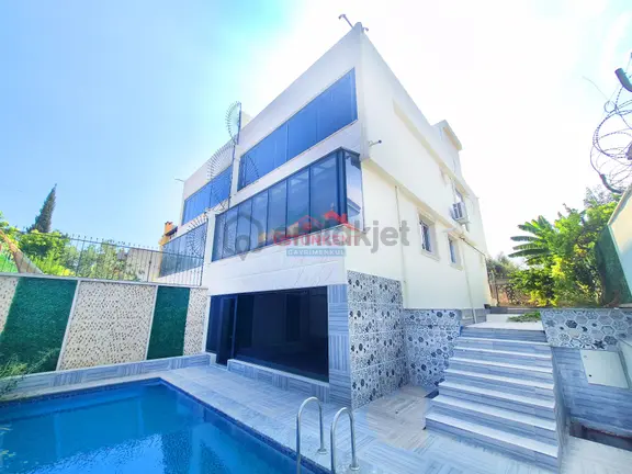 Üstünkent'ten Lüksün Doğadaki Yeni Adresi Özel Havuzlu 5+1 Villa 2