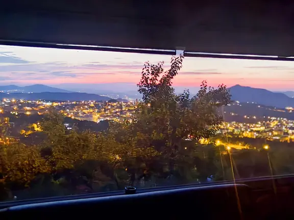 Hacılar'da Manzaranın Kralı Evli Bağ 1