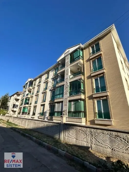 *mareşal Fevzi Çakmak Mah. Satılık 3+1 125 M² 6 Yıllık Daire * 1