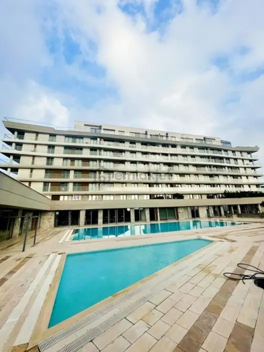 Asmalı Bahçeşehir Tek Satılık 2+1 K.mutfak Emsalsiz Daire