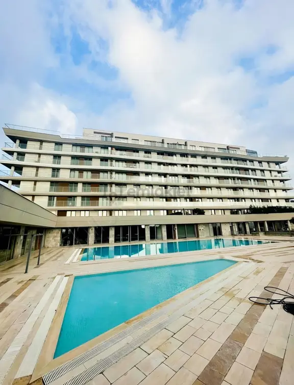 Asmalı Bahçeşehir Tek Satılık 2+1 K.mutfak Emsalsiz Daire