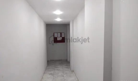 Ben Iskenderun Meydan Mahallesı Satılık Balkonlu 1 + 1 Daıreler 2