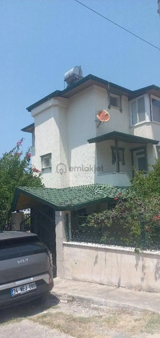 Arsuz Güleryüz Sitesinde Denize Sıfır Kiralık Villa 2