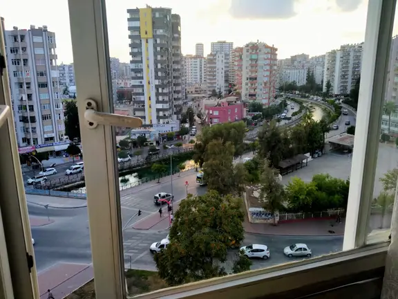 *2+1*eşyalı*8-8katı*kapalı Mutfak*mahfesığmaz*yenibaraj*duygu Kafe*ye 300m Uzaklıkta 2