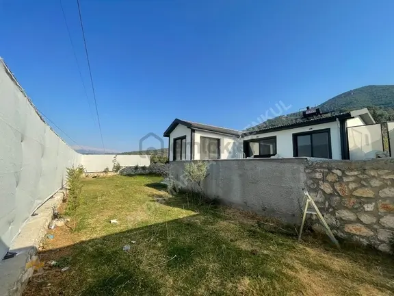 Akdamar'dan Esenköy Bademli 2+1 Kiralık Villa 2