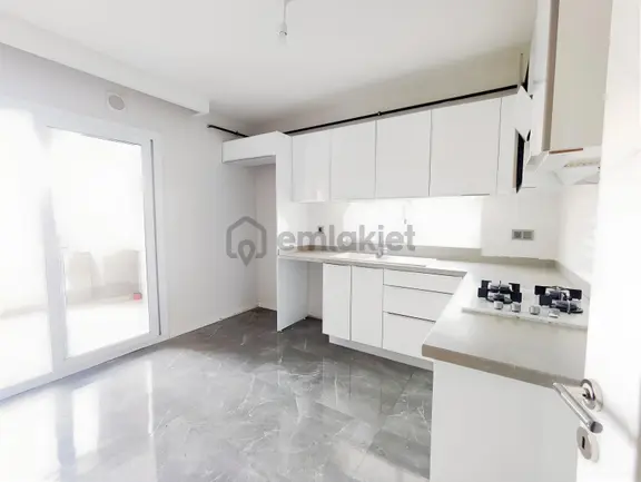 100.yılda,5.kat,3+1,kapalı Mut.tam Donanımlı Site İçinde Kiralık 2