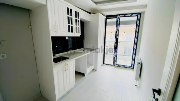 Geniş Daire Arayanlara Ara Kat 2+1 Sıfır Daire 2