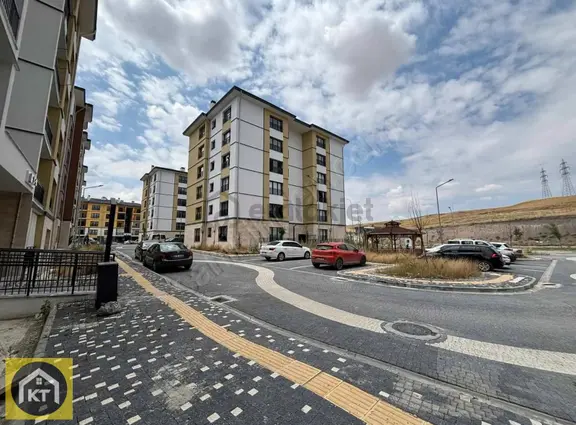 K.topçu'dan Toki'de 2+1 75m2 4.kat Yeni Teslim Kiralık Daire 1