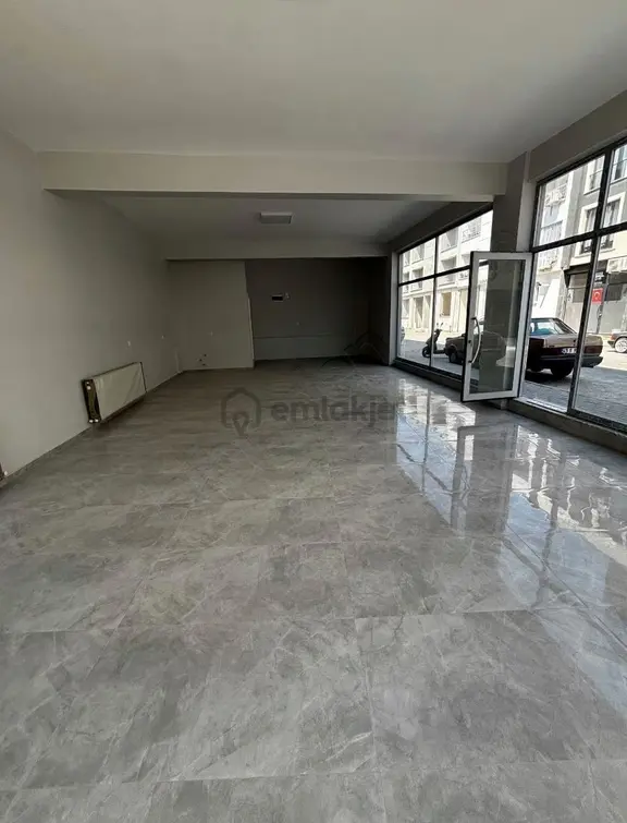 Çarşı Merkezde Satılık Kiralık Dükkan 2