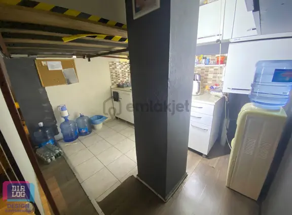 Dedebaşında İşlek Cadde Üzerinde Satılık Ticari Dükkan 2
