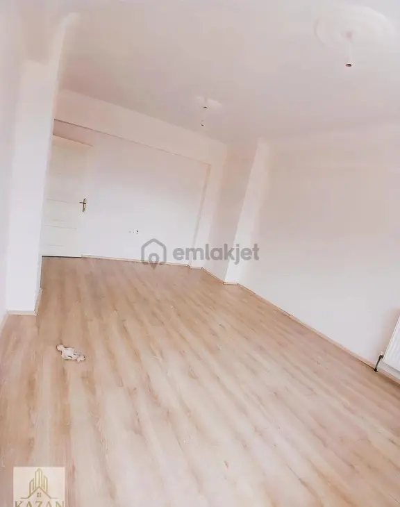 Şeyhcui Mahallesinde 150m² 4+1 Fırsat Daire 2