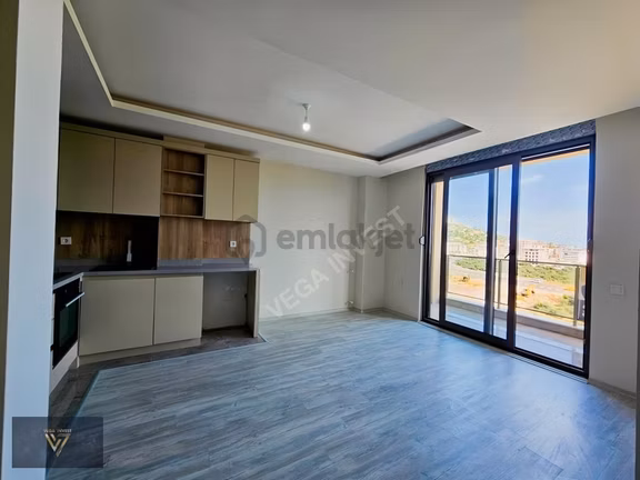 Acill Satılık Şehir Hastanesine Yakın Havuzlu Site İçinde 1+1 1
